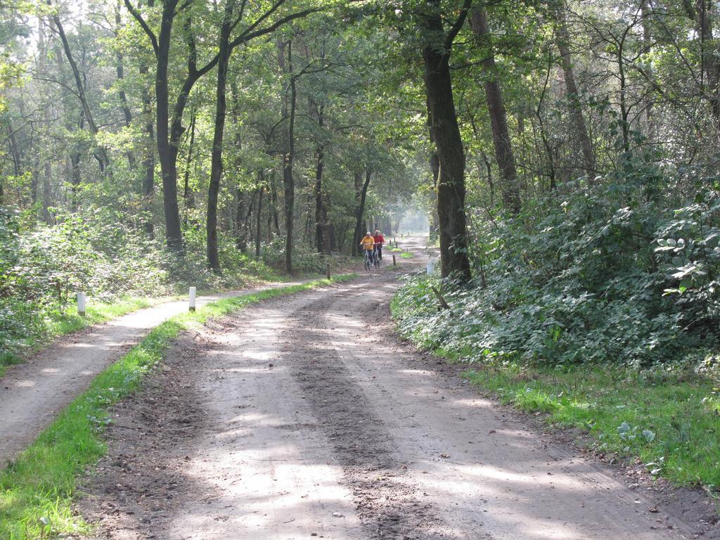 B&B Den Achterhof Uden Bagian luar foto